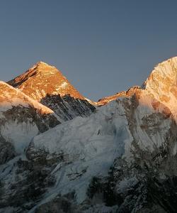 Everest Trekking
