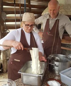 Italian walking tours and cuisine