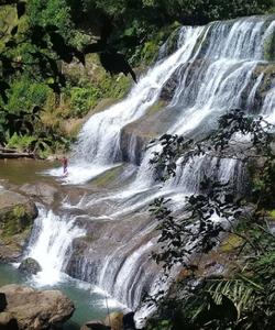Cascade waterfall 