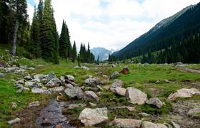 Kyrgyzstan Trekking
