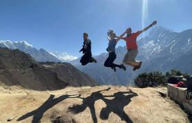 Everest Trekking