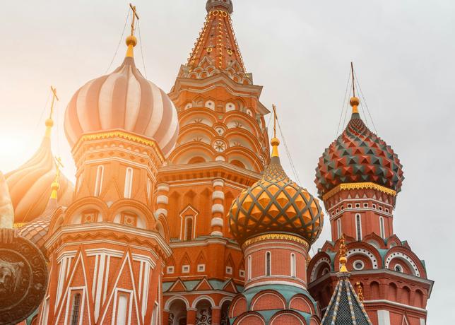 Two capitals. Two cities – a million impressions! Moscow and St. Petersburg